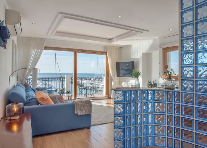 Apartamento Penthouse In Puerto Banus