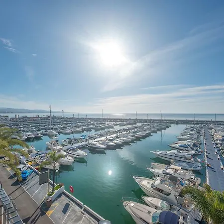 公寓 Penthouse In Puerto Banus